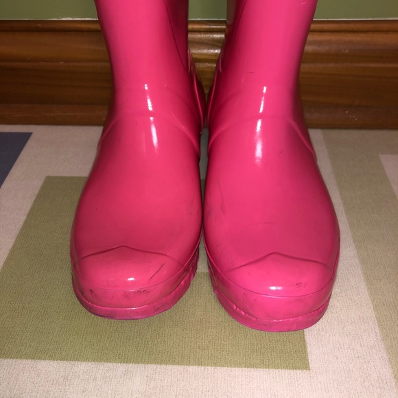 HUNTER Hot Pink Tall Gloss Tain Boots - Picture 3 of 8